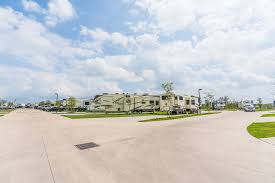 Quality rv resorts offers over a dozen luxury rv park location for you in texas. Pearland Rv Park Peaceful Rv Park Near Houston Texas