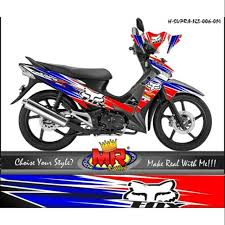 Total sudah ada tiga generasi masbro juga bisa memesan decal sticker yang akan membalut semua body supra x 125. Decal Dekal Supra X 125 Fi Fox Merah Biru Stiker Sticker Striping 02 Spec A Shopee Indonesia