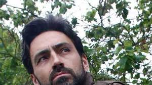 El corto es un formato un poco psicótico; de factura profesional, pero  fuera del circuito"