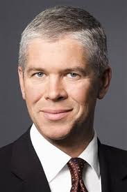 Brassage de cartes à la CAQ