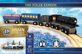Lionel the polar express train battery powered ready to play train set 4 pieces. Amazon Com Masterpieces The Polar Express Train Play Set 42077 Toys Games