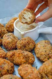 You Ll Make These 13 Vegan Fried Chicken Recipes Over And Over Livekindly Vegan Fried Chicken Vegan Fries Vegan Chicken Nuggets