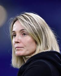 Who is the queen mother of Chelsea woman?