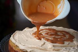 Tort cu crema caramel si pralina. Tort Cu Banane Si Crema Caramel Retete Culinare Cu Laura Sava Cele Mai Bune Retete Pentru Intreaga Familie