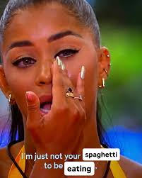 no new episode tonight so enjoy these clips of our pasta loving sensitive  gangster @amayaelizabeth_ 💖🌴🍝