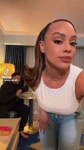 Kristy Scott's Instagram, Twitter & Facebook