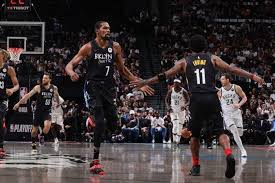 The bucks and the brooklyn nets have played 176 games in the regular season with 102 victories for the bucks and 74 for the nets. C1sw0nd1r2jzfm