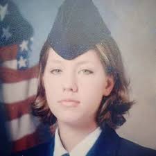 Ashley (@ashley_weeds) • Instagram photos and videos