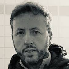 Innegabile che la gestione dei portieri all'Inter sia stata totalmente  errata: Lasciato andare Di Gregorio oggi dimostratosi ottimo portiere alla  Juve Preso Sommer per 7 mil a 35 anni Martinez per 15