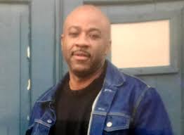 Citing withheld evidence, judge frees Boston man who served 28 years in  prison