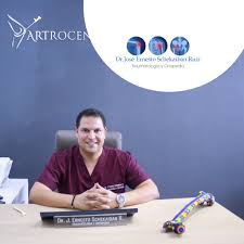 Dr. José Ernesto Schekaiban Ruiz, Ortopedista