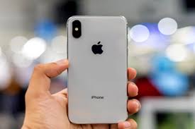 Apple iPhone X to go on sale at 6 pm ...