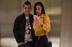 Gary medel has been married to cristina morales since july 7, 2017. Gary Medel Wife