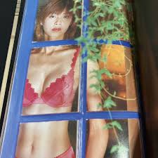 日本代購代標第一品牌【樂淘letao】－23-5-23『  もちづきる美写真集プール・モン・シェリ』元アイドルの陰毛露出ヘアヌードギリギリガールズGiri Giri☆GIRLS【匿名配送】