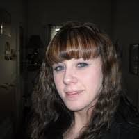 Leann Combs's Instagram, Twitter & Facebook