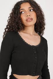 Daisy Street Lettuce Hem Ribbed Crop Top