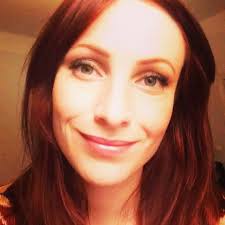 Ioga Flow: Opettajamme esittäytyvät: Sharon Forbes