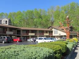 Ramada by wyndham pigeon forge north. Last Minute Hotel Deals Vacation Rentals In Pigeon Forge Tn Vacationhomerents