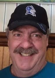 Carl Jahn's Instagram, Twitter & Facebook