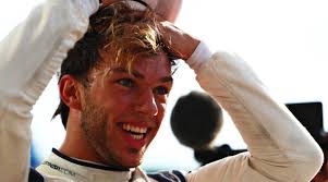 Pierre gasly is concerned alphatauri have dropped back compared to their main rivals after the promise they showed at the start of the year. Hamilton Dipenalti 10 Detik Pierre Gasly Juarai F1 Italia Sport Bisnis Com