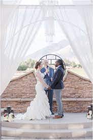 18 Gorgeous Las Vegas Wedding Ideas To Embrace Weddinginclude Wedgewood Wedding Las Vegas Weddings Vegas Wedding Venue