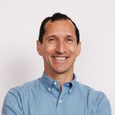 Fred Nunez's Instagram, Twitter & Facebook