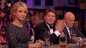 Dionne stax stapt wel volledig over van de nos naar de avrotros en zal ook programma's als dna onbekend gaan presenteren voor die omroep. Dionne Stax Rtl Late Night 20160101 Nieuwjaar 05 Mkv 0036 Dionne Stax