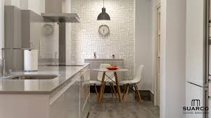 Papel adhesivo empapelar relieve blanco hojas. Papel Pintado En Cocinas Si O No Bienvenidos A Mi Cocina Cocinas Suarco