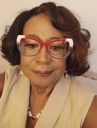 Micah Whitaker's Instagram, Twitter & Facebook