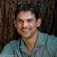 Michael Longton's Instagram, Twitter & Facebook