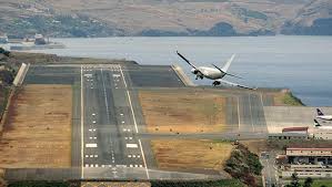 Check spelling or type a new query. Video Aeropuerto De Madeira Es Uno De Los Mas Dificiles Y Peligrosos Del Mundo