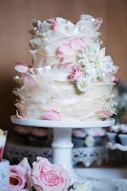 Rose Petal Wedding Cake Delicate Wedding Cake In Ivory And Blush Pink At River Highlands Ranch Photo By Sparkle Cake Rose Petals Wedding Cake Wedding Cupcakes