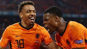 Дюмфрис дензел (denzel dumfries) футбол защитник нидерланды 18.04.1996. Netherlands 2 0 Austria Dumfries Strikes Again As Oranje Win Group C Stadium Astro English