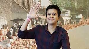 Namun ia tetap menjadikan peran tersebut sebagai tantangan yang semakin menguatkan bakat seni perannya. Tak Kalah Ganteng Ini Pemeran Alwi Assegaf Dewasa Di Cahaya Hati