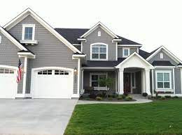 The couple also recommend white consider whether the paint colours you've selected work with other elements of your house, such as your roof, garage door, and aluminium joinery. Darker Grey Roof With Light Grey Fascia Exterior House Color House Colors House Exterior