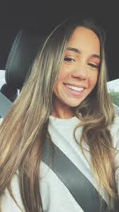 Desiree Weiss's Instagram, Twitter & Facebook