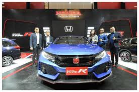 Simply research the type of car you're interested in and then select a used car from our. Honda Bawa Civic Type R Warna Biru Dealer Honda Balikpapan