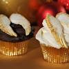 Aikko of bakehappy.net created these lovely cupcake angels in honor of her favorite things about christmas, christmas carols! 1