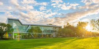 The political science major is designed to help students learn to think seriously and carefully about politics while preparing them for a wide variety of careers. Bachelor Of Arts In Political Science California State University Dominiguez Hills