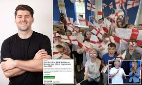 Public holidays in 2021 here's a list of all the uk public holidays you need to know in 2021 and 2022, as well as other important dates to 31 may (monday): Boss Promises To Give His Staff Monday Off After England S Historic Euro 2020 Final Daily Mail Online