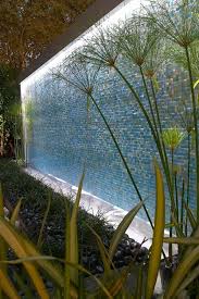 La Deco Exterieure Avec Une Fontaine Murale Fontaine Murale Jardin D Eau Parement Mural