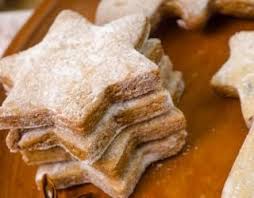 Recette Biscuits De Noel A La Cannelle Vegan En Video Recette Biscuit De Noel Biscuits De Noel A La Cannelle Recette Biscuit De Noel