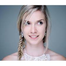 Caitlin Potosnak's Instagram, Twitter & Facebook