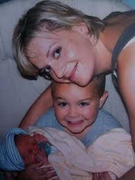 Elizabeth Nicole “Nikki” Bradshaw Carpenter (1979-2010)