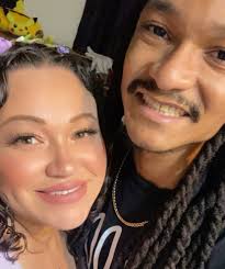 How it started. How it's going. ❤️❤️#ronyanniversary #1yearandmoretocome