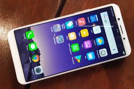 Hadir dengan ukuran layar 6,2 inci, handphone ini juga memiliki kualitas hd+ dengan resolusi 1520 x 720 piksel. Perbandingan Oppo A83 Dan Oppo F5 Lebih Murah Dan Lebih Kencang Semua Halaman Nextren Grid Id