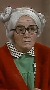 Buenos días, venerable anciana 😂😂😂 #ElChavo #ElChavoDel8 #Originales