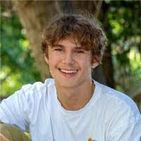 Samuel Weingart's Instagram, Twitter & Facebook