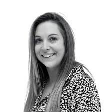 Melissa Partridge's Instagram, Twitter & Facebook