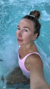 My “one new thing a week” this time is… “I'm a DJ”! Would you come dance  with me if I played a set? 💃 Did you try anything new this week?